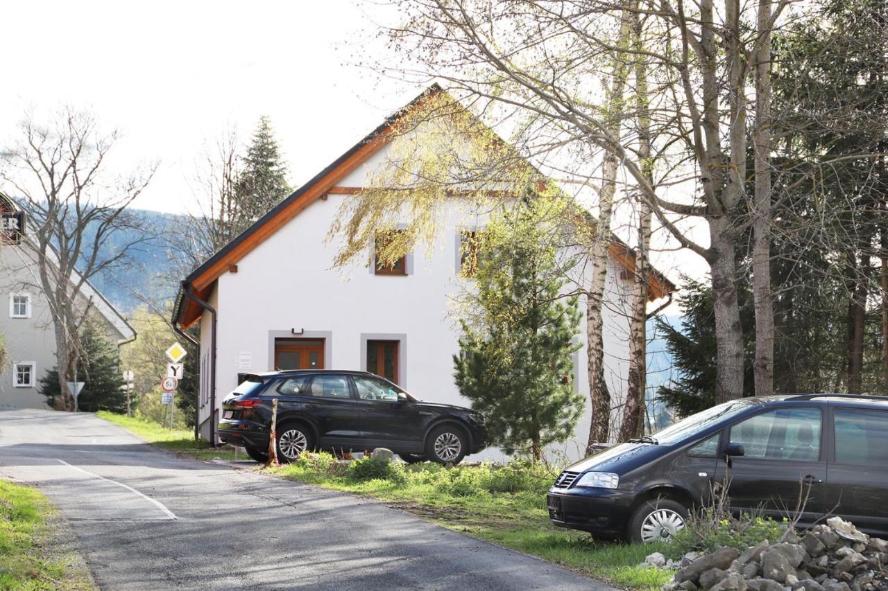 Klinovec 129 Apartment Loucna pod Klinovcem Luaran gambar