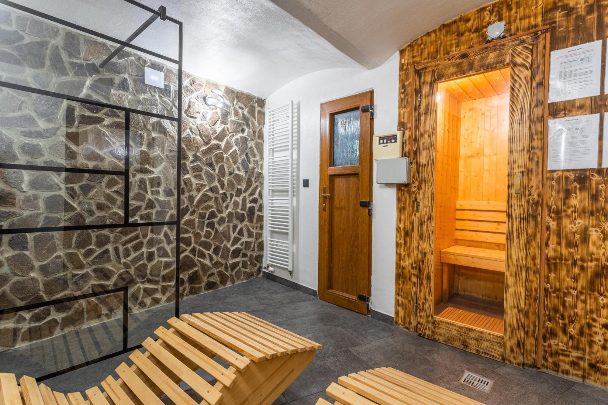 Klinovec 129 Apartment Loucna pod Klinovcem Luaran gambar